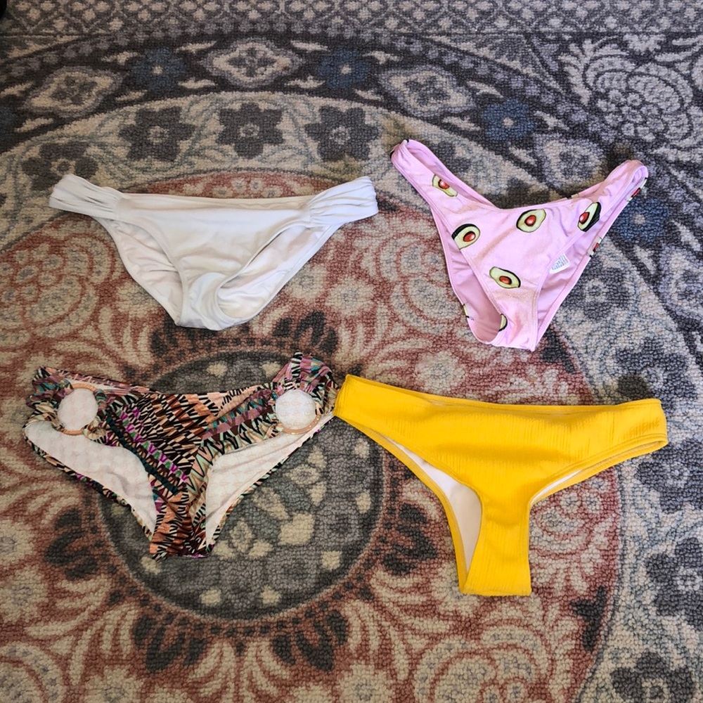Lot of 4 Bikini Bottoms: S/M